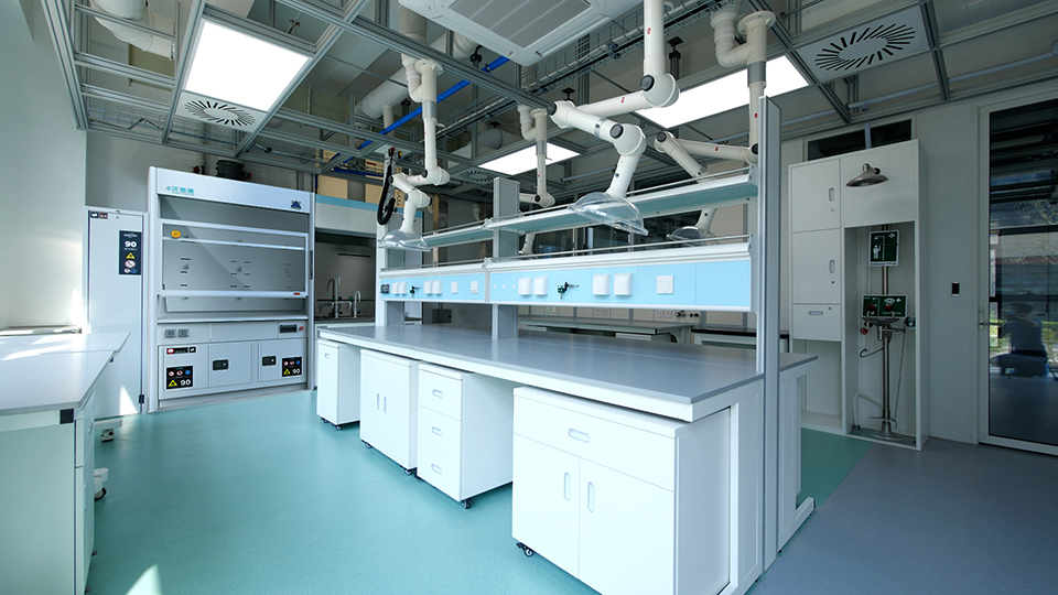 化學實驗室規(guī)劃設計