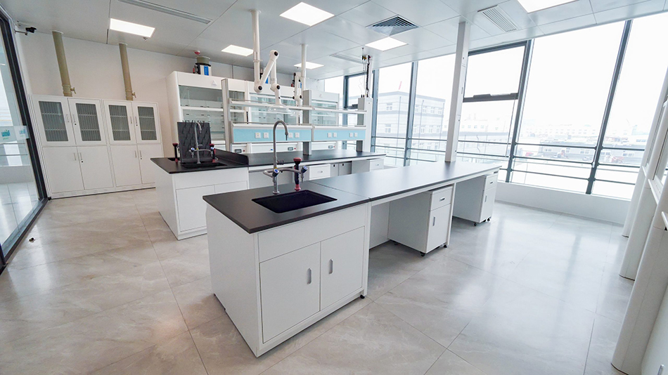 實(shí)驗(yàn)室裝修一平米價(jià)格是多少錢？